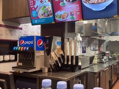 -康師傅私房牛肉面(浦机三店)