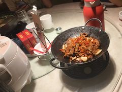 -味上湘菜馆(岳麓山店)