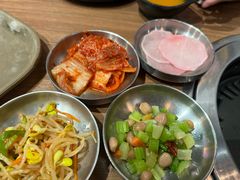 -香猪坊韩国烤肉专属门店(魏公村店)