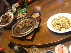 -奉天掌柜·非遗猪手·笨饺子(崇山路店)