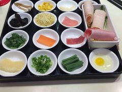 -妈妈故事米线(市府恒隆店)