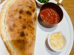 -城市大道红炉披萨烘焙坊