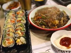 金枪鱼寿司-郑阿姨的家·이모네·韩料&烤肉(武川路店)