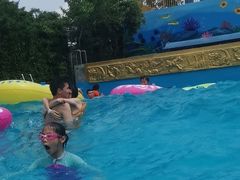 -热带风暴水上乐园