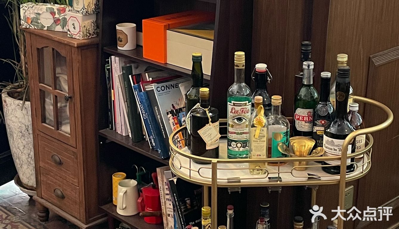 广州探店｜环境拿捏得恰到好处的庙前咖啡