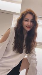 -诗悦发型SALON·圣罗兰店