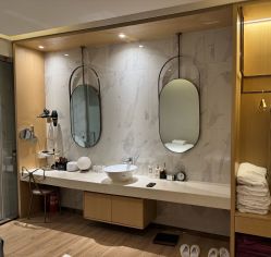 -香港倾城国际·美容美体中心