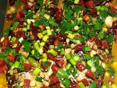 -有红鸡毛店·川菜(建设路店)