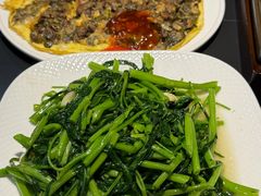 -鑫悦楼煎蟹·16年海鲜大排档