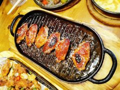 -老东镇啤酒屋海鲜加工·蒸汽海鲜·海鲜烧烤(台东店)