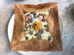 鸡蛋蘑菇熏肉荞麦可丽饼-RAC BAR(安福路店)