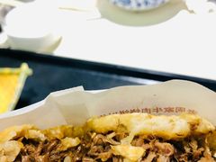 牛肉烧饼（多肉）-穆得·老周家牛肉烧饼(普利街店)