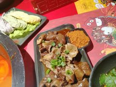 -谭鸭血老火锅(万象九宜城店)