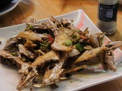 -盛燕泥丁粥