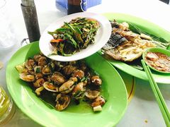 -明记烧鱼美味店