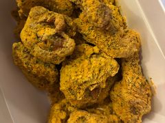 -BHC炸鸡(明洞总店)