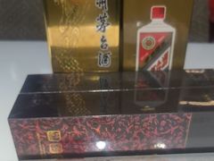 -回收名酒洋酒烟酒冬虫夏草礼品(上海总店)