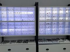 -造寸眼镜·蔡司官方授权店(东门店)