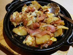 -万岁料理回转寿司(华贸店)