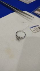 -威德钻石-克拉钻大本营(南京东路店)