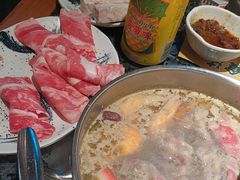 -阪尚皇·原切牛排·烤肉火锅自助(北京路店)