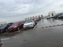 -沈杜公路站P+R停车场