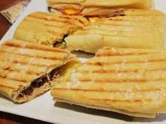 -必胜客(滨江店)