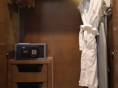 -天津梅江中心皇冠假日酒店