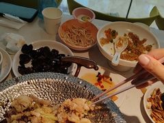 -小鱼小牛(世欧广场店)