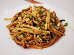 -渝悦情·新派川菜(建国门店)