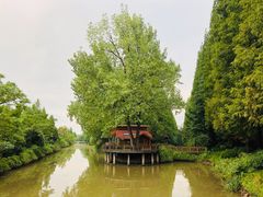-上海怡沁园度假酒店