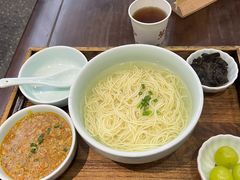 -蟹上黄·蟹黄面·江南糖水(人民广场店)