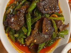 -曾牛肉