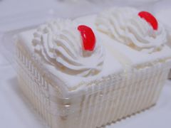 -红宝石·鲜奶小方·海派西点房(南丹店)