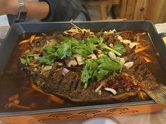 -郑记•不夜城烧烤•龙虾•虾蟹(黄鹤楼店)