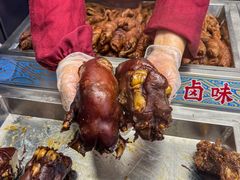 -老鼎万春卤菜(五代传承创始老店)