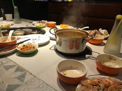 -锅儿欢海鲜火锅烤肉自助餐(东港凯虹店)