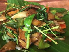 -云海肴·汽锅鸡·云南代表菜(天山百盛优客店)