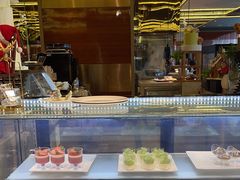 -大中华希尔顿酒店-念自助餐·嗨啤·小龙虾