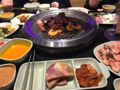 -韩盛炭火烤肉(万达广场店)