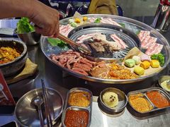 -哈哈碳都·牛肋条无限自助烤肉(宝龙店)