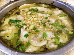 -金良酸菜鱼(宁海路总店)