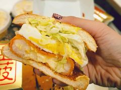 金芝玉叶-麦当劳(龙之梦购物中心店)