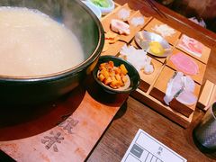 -银米·云南传统过桥米线(双廊黑金冠店)