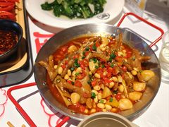 -肥肥虾庄·金牌油焖大虾(汉街SKP店)