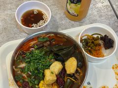 -红鼻子桂林米粉(金唐新光界店)