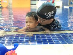 -戊辰亲子游泳俱乐部