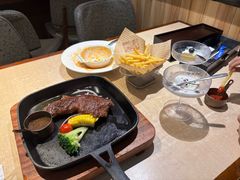 -牛扒先生·厚切雪花牛扒西餐厅(京溪店)