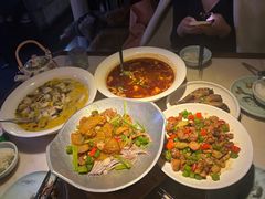 -韵秋荷(宝山龙湖天街店)
