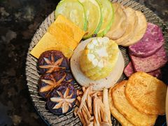 蔬菜菌菇拼盘-雾山韩式烤肉·海南糟粕&椰子鸡火锅·海景餐厅(三亚绿发山海天JW万豪酒店)